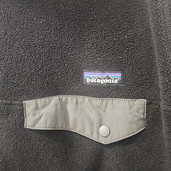 Patagonia Synchilla Black Fleece Jacket. - Picture 5 of 8